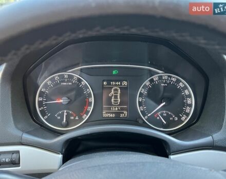 Черный Шкода Октавия, объемом двигателя 1.6 л и пробегом 340 тыс. км за 7699 $, фото 26 на Automoto.ua