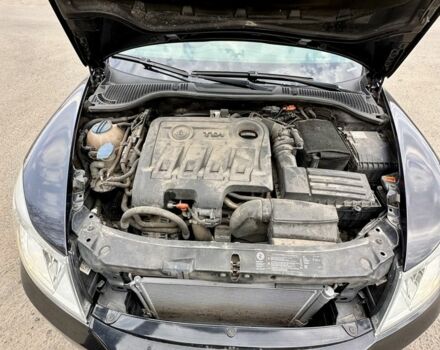 Черный Шкода Октавия, объемом двигателя 2 л и пробегом 320 тыс. км за 9500 $, фото 6 на Automoto.ua