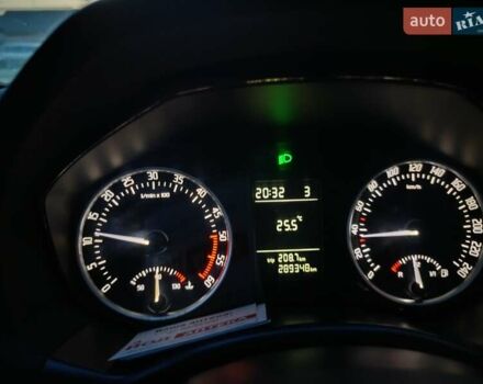 Черный Шкода Октавия, объемом двигателя 1.6 л и пробегом 288 тыс. км за 7700 $, фото 1 на Automoto.ua