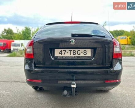 Шкода Октавия 2012 в Тернополе на Automoto.ua Черный Шкода Октавия, объемом двигателя 0 л и пробегом 260 тыс. км за 7600 $, фото 3 на Automoto.ua