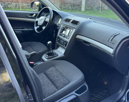 Шкода Октавия 2012 в Ровно на Automoto.ua Черный Шкода Октавия, объемом двигателя 1.6 л и пробегом 181 тыс. км за 9750 $, фото 25 на Automoto.ua