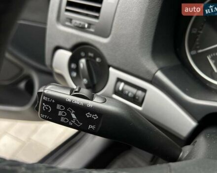 Черный Шкода Октавия, объемом двигателя 1.8 л и пробегом 195 тыс. км за 9750 $, фото 21 на Automoto.ua