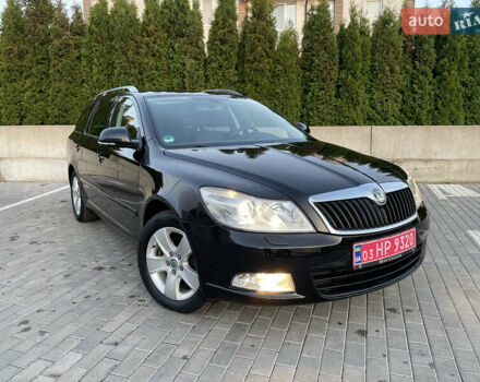 Чорний Шкода Октавія, об'ємом двигуна 2 л та пробігом 228 тис. км за 10799 $, фото 1 на Automoto.ua
