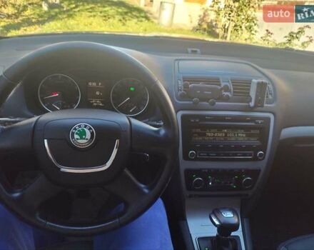 Шкода Октавия 2012 в Гайсине на Automoto.ua Черный Шкода Октавия, объемом двигателя 1.4 л и пробегом 264 тыс. км за 8200 $, фото 25 на Automoto.ua