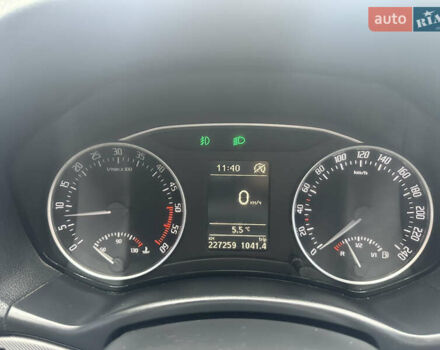 Черный Шкода Октавия, объемом двигателя 1.6 л и пробегом 227 тыс. км за 8700 $, фото 41 на Automoto.ua