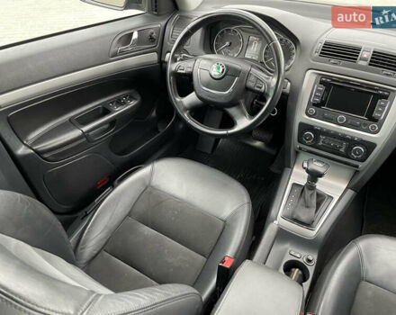 Черный Шкода Октавия, объемом двигателя 1.39 л и пробегом 212 тыс. км за 7770 $, фото 20 на Automoto.ua