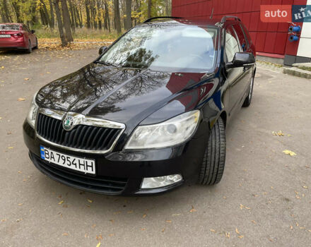 Черный Шкода Октавия, объемом двигателя 1.39 л и пробегом 212 тыс. км за 7777 $, фото 8 на Automoto.ua