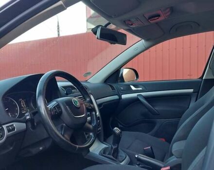 Черный Шкода Октавия, объемом двигателя 1.8 л и пробегом 189 тыс. км за 7500 $, фото 11 на Automoto.ua