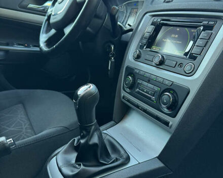 Шкода Октавия 2012 в Ровно на Automoto.ua Черный Шкода Октавия, объемом двигателя 1.6 л и пробегом 181 тыс. км за 9750 $, фото 29 на Automoto.ua