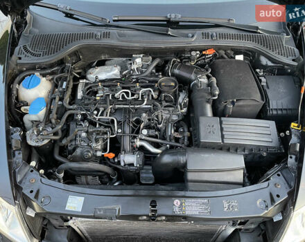 Чорний Шкода Октавія, об'ємом двигуна 2 л та пробігом 228 тис. км за 10799 $, фото 49 на Automoto.ua