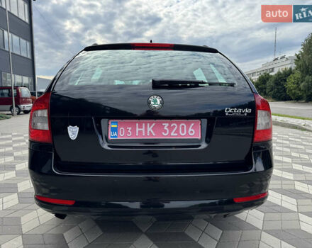 Черный Шкода Октавия, объемом двигателя 2 л и пробегом 229 тыс. км за 10200 $, фото 9 на Automoto.ua