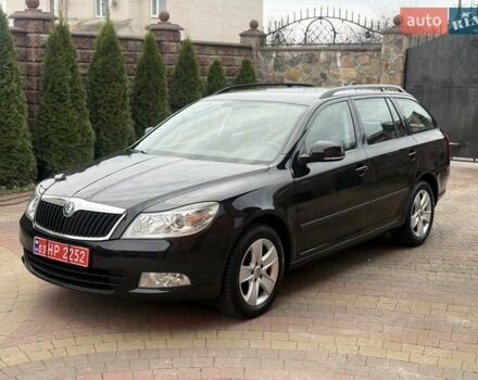 Черный Шкода Октавия, объемом двигателя 1.6 л и пробегом 218 тыс. км за 8450 $, фото 2 на Automoto.ua