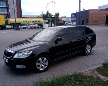 Чорний Шкода Октавія, об'ємом двигуна 1.6 л та пробігом 302 тис. км за 7600 $, фото 3 на Automoto.ua