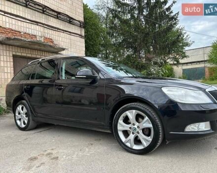 Шкода Октавия 2012 в Тернополе на Automoto.ua Черный Шкода Октавия, объемом двигателя 0 л и пробегом 260 тыс. км за 7600 $, фото 6 на Automoto.ua