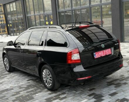Черный Шкода Октавия, объемом двигателя 1.6 л и пробегом 189 тыс. км за 8800 $, фото 1 на Automoto.ua