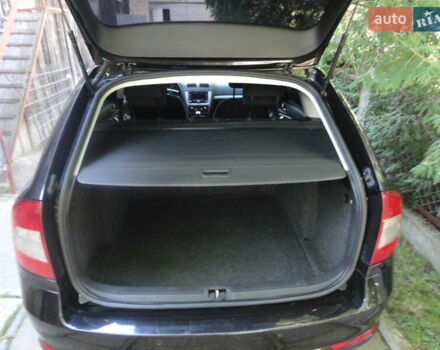 Черный Шкода Октавия, объемом двигателя 1.6 л и пробегом 282 тыс. км за 7199 $, фото 9 на Automoto.ua