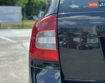 Черный Шкода Октавия, объемом двигателя 1.6 л и пробегом 324 тыс. км за 7999 $, фото 13 на Automoto.ua