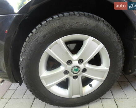 Черный Шкода Октавия, объемом двигателя 1.6 л и пробегом 282 тыс. км за 7199 $, фото 13 на Automoto.ua