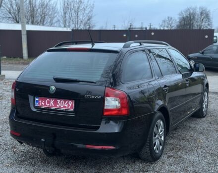 Чорний Шкода Октавія, об'ємом двигуна 2 л та пробігом 214 тис. км за 9500 $, фото 4 на Automoto.ua