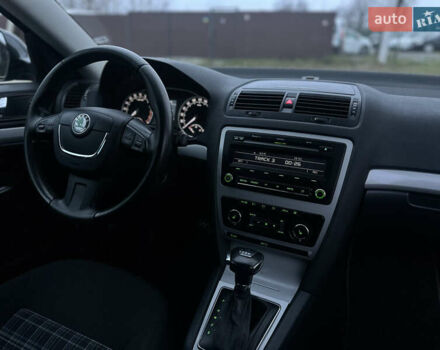 Чорний Шкода Октавія, об'ємом двигуна 1.99 л та пробігом 214 тис. км за 9500 $, фото 43 на Automoto.ua