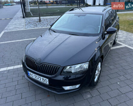 Черный Шкода Октавия, объемом двигателя 2 л и пробегом 301 тыс. км за 9999 $, фото 2 на Automoto.ua