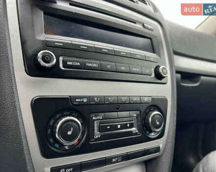 Черный Шкода Октавия, объемом двигателя 1.6 л и пробегом 238 тыс. км за 8100 $, фото 32 на Automoto.ua