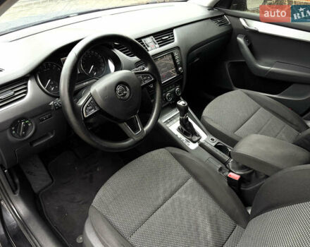 Черный Шкода Октавия, объемом двигателя 2 л и пробегом 301 тыс. км за 9999 $, фото 10 на Automoto.ua