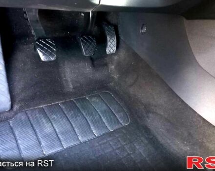 Чорний Шкода Октавія, об'ємом двигуна 1.6 л та пробігом 253 тис. км за 10500 $, фото 8 на Automoto.ua