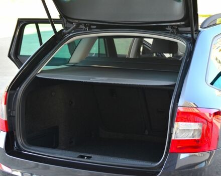 Черный Шкода Октавия, объемом двигателя 1.6 л и пробегом 148 тыс. км за 10500 $, фото 13 на Automoto.ua