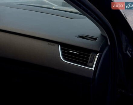 Черный Шкода Октавия, объемом двигателя 1.6 л и пробегом 335 тыс. км за 10000 $, фото 25 на Automoto.ua