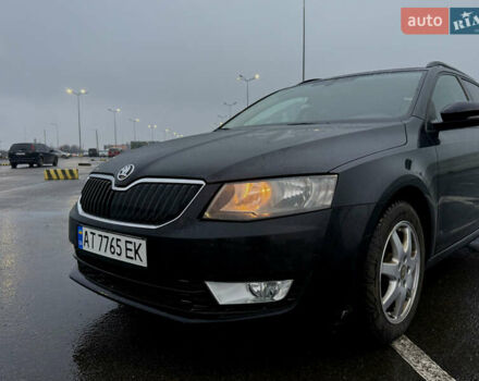 Черный Шкода Октавия, объемом двигателя 1.6 л и пробегом 335 тыс. км за 10000 $, фото 2 на Automoto.ua