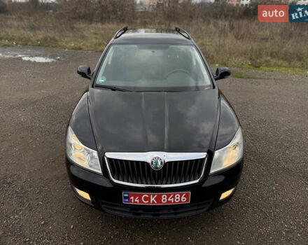 Черный Шкода Октавия, объемом двигателя 1.6 л и пробегом 208 тыс. км за 9100 $, фото 3 на Automoto.ua