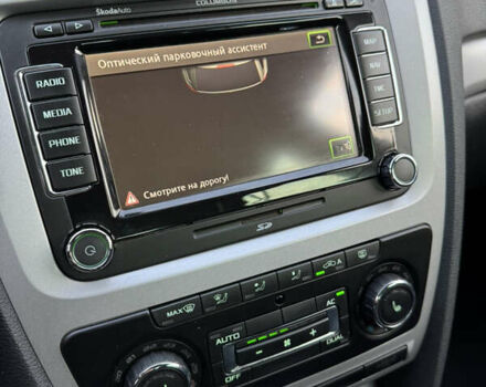 Черный Шкода Октавия, объемом двигателя 2 л и пробегом 217 тыс. км за 10550 $, фото 42 на Automoto.ua