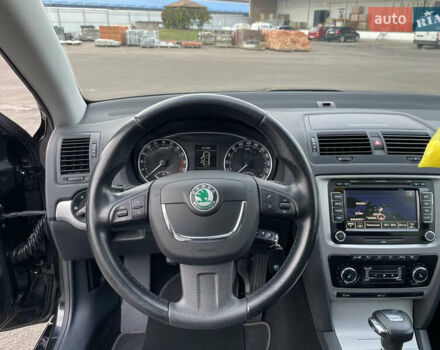 Шкода Октавия 2013 в Луцке на Automoto.ua Черный Шкода Октавия, объемом двигателя 1.6 л и пробегом 280 тыс. км за 9999 $, фото 21 на Automoto.ua