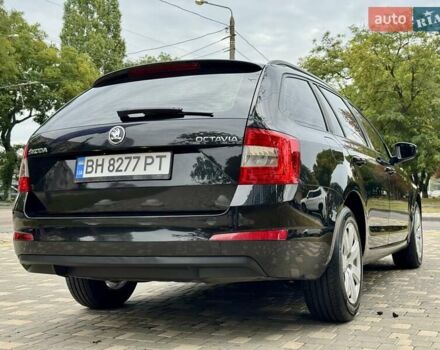 Черный Шкода Октавия, объемом двигателя 1.2 л и пробегом 292 тыс. км за 6999 $, фото 46 на Automoto.ua