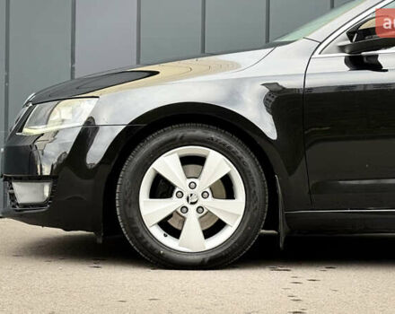 Черный Шкода Октавия, объемом двигателя 1.6 л и пробегом 257 тыс. км за 11150 $, фото 4 на Automoto.ua