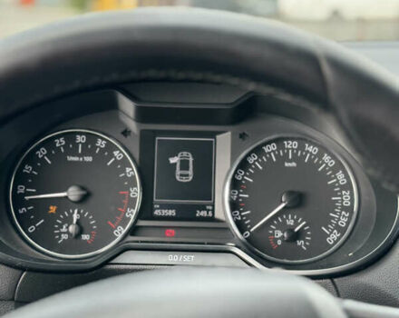 Черный Шкода Октавия, объемом двигателя 1.6 л и пробегом 450 тыс. км за 8000 $, фото 17 на Automoto.ua