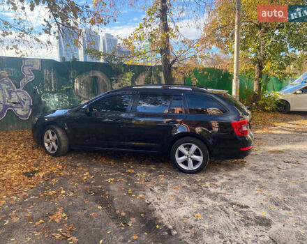 Шкода Октавия 2013 в Киеве на Automoto.ua Черный Шкода Октавия, объемом двигателя 1.97 л и пробегом 381 тыс. км за 10750 $, фото 15 на Automoto.ua