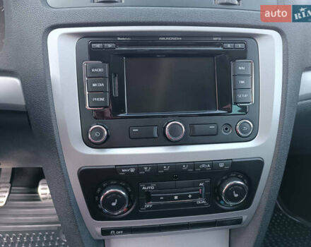 Черный Шкода Октавия, объемом двигателя 1.8 л и пробегом 198 тыс. км за 7900 $, фото 11 на Automoto.ua