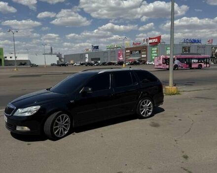 Чорний Шкода Октавія, об'ємом двигуна 2 л та пробігом 330 тис. км за 9800 $, фото 3 на Automoto.ua