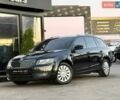 Черный Шкода Октавия, объемом двигателя 1.6 л и пробегом 249 тыс. км за 10500 $, фото 1 на Automoto.ua