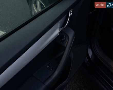 Черный Шкода Октавия, объемом двигателя 1.6 л и пробегом 335 тыс. км за 10000 $, фото 33 на Automoto.ua