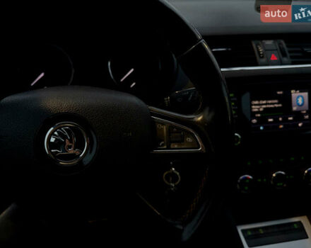 Черный Шкода Октавия, объемом двигателя 1.6 л и пробегом 335 тыс. км за 10000 $, фото 17 на Automoto.ua