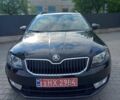 Черный Шкода Октавия, объемом двигателя 1.6 л и пробегом 255 тыс. км за 10000 $, фото 1 на Automoto.ua