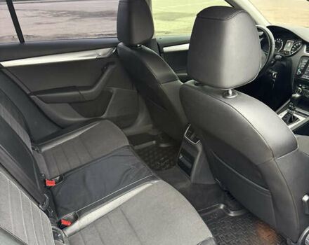 Черный Шкода Октавия, объемом двигателя 1.97 л и пробегом 260 тыс. км за 14500 $, фото 17 на Automoto.ua