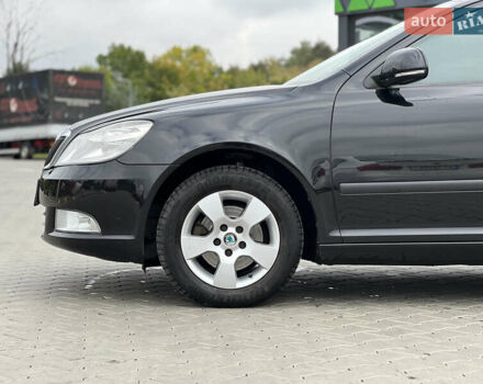 Черный Шкода Октавия, объемом двигателя 1.6 л и пробегом 238 тыс. км за 8100 $, фото 13 на Automoto.ua