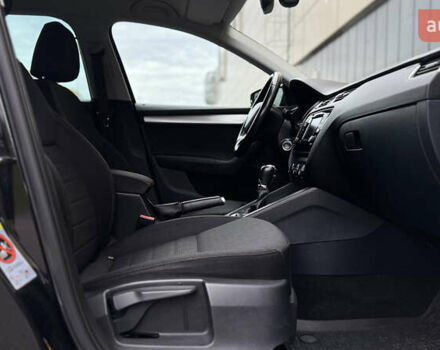 Черный Шкода Октавия, объемом двигателя 1.6 л и пробегом 257 тыс. км за 11150 $, фото 26 на Automoto.ua