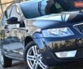 Черный Шкода Октавия, объемом двигателя 1.6 л и пробегом 148 тыс. км за 10500 $, фото 5 на Automoto.ua