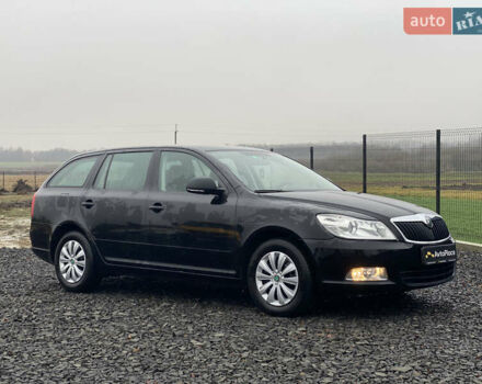 Черный Шкода Октавия, объемом двигателя 1.6 л и пробегом 258 тыс. км за 8500 $, фото 35 на Automoto.ua