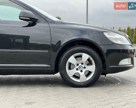 Черный Шкода Октавия, объемом двигателя 1.6 л и пробегом 238 тыс. км за 8100 $, фото 12 на Automoto.ua
